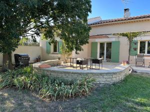 Villas 4 bedroom villa, private pool and garden : photos des chambres