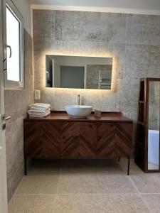 Villas 4 bedroom villa, private pool and garden : Villa