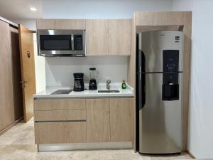 Modern Refuge Just Steps from 5th Avenue