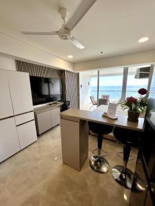 Ocean View Suite in Cartagena CB 822