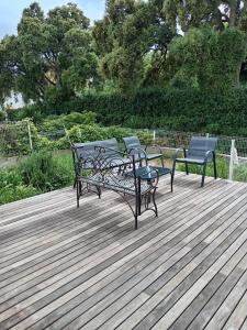 Appartements Haute-Corse Bas de villa , 2 chambres de 70 m2 , vue mer , jardin et terrasse : photos des chambres