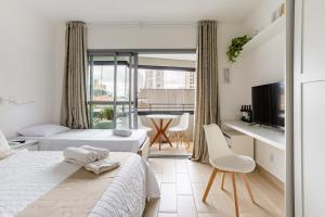 Studio p/ 3 | 2 camas | Ótima localização +Piscina