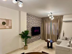 Comfy Rehab Apartment