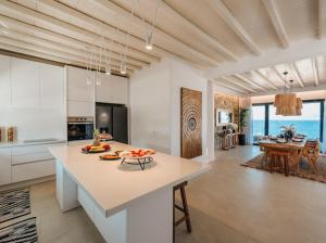 Shark Luxury Villa