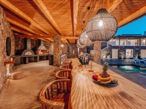 Shark Luxury Villa