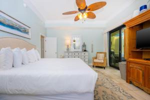 Phoenix VI 6015 condo