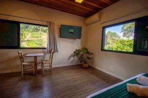Villa Mantiqueira SFX - Suítes