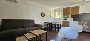 T3 Dolce & Vita D5 avec Piscine et vue Montagnes