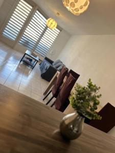 Dream Apartment Wiesbaden City 2 Room Kitchen Bath Balkon Maximum 5 Person