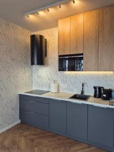 15 piętro SOKOLSKA 30 TOWERS apartments - NEW - LUX - PARKING - SAUNA - GYM- and THE BEST VIEW in KATOWICE