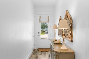 Sandy Toes Retreat With Low-Speed Vehicle, Forest