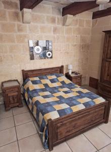 Rustic Farmhouse with Pool