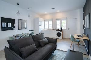 Nomad Malaga - Airport I