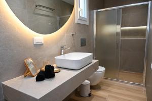 Aegean Blue - Volia Deluxe apart