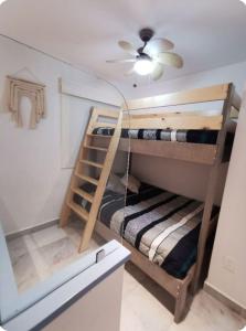 Condominio del faro frente a playa