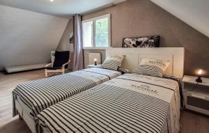 Maisons de vacances Lovely Home In Moelan Sur Mer With Wifi : photos des chambres