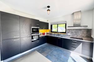 Maisons de vacances Villa bord de mer Terrasse & acces plage a pied : photos des chambres