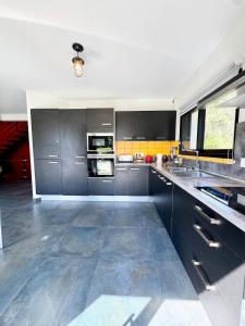 Maisons de vacances Villa bord de mer Terrasse & acces plage a pied : photos des chambres