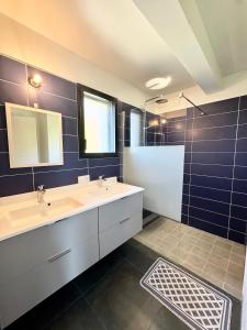 Maisons de vacances Villa bord de mer Terrasse & acces plage a pied : photos des chambres