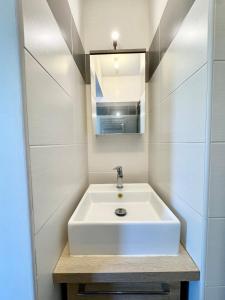 Appartements Elegant T2 - Les pieds dans l-eau : Appartement 1 Chambre
