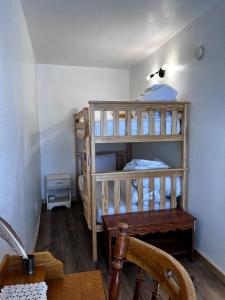 Bear Lake Private Suite -Sleeps 5 -Historic Paris