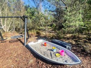 6 person holiday home in Ålbæk