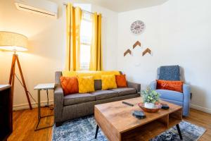 Spring Oasis Tucson 1BR 5 Min to UofA and Fun