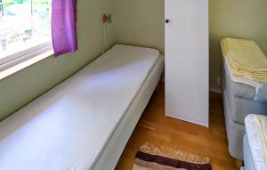 Lovely Home In Färjestaden