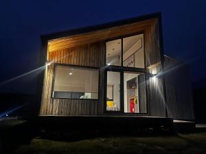 Cabaña Julián Elías Gris