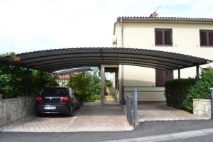 Apartments and rooms with parking space Porec - 24373