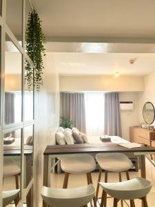 BalayCebu a cozy staycation - near Ayala Cebu