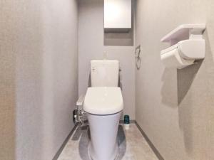 PA Shinjuku St a-9mins -Higashishinjuku subway-5mins-新宿-步行伊势丹8分-MAX4p