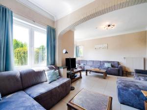Villa with jacuzzi in Borgloon