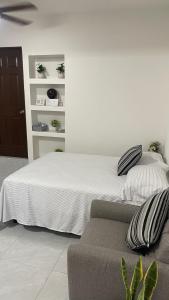 Departamento NEEM a 5 min del malecón