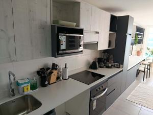 HOM l Parking Faro Mar Costanera Piscina Turistico