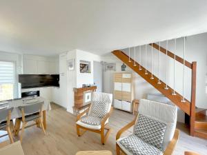 Maison avec piscine chauffée, tennis, Wi-Fi à 600m de la mer - FR-1-231-311