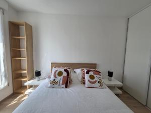 Appartement moderne avec terrasse proche mer et centre, Wi-Fi inclus à Saint-Brevin - FR-1-364-182