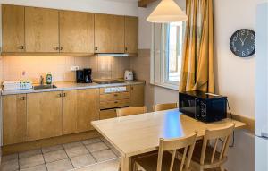 1 Bedroom Beautiful Home In Hok