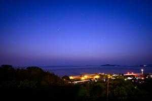 青の宿 The Blue Villa まるで映画のような開放感あふれるオーシャンビュー Open ocean view like in a movie 駐車場2台有り Supported by COCOSTAY