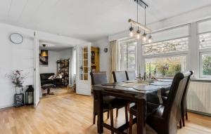 3 Bedroom Nice Home In Ulfborg