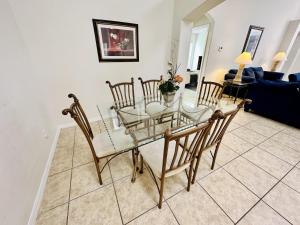 Spacious, Open Layout And Pool Relaxation!