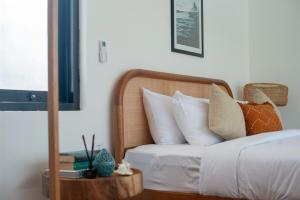 Loft style 4-BR Villa with pool in Canggu