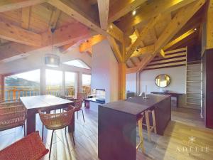 Appartement de luxe 8 pers. avec cheminée, parking, proche pistes et commerces - FR-1-398-683