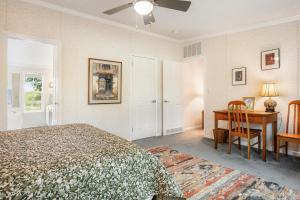 Roost House at Kingfisher Ranch