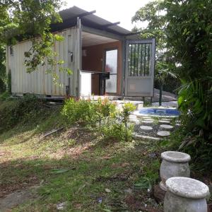 Sky House by the Bentota Beach - 3hvězdičkové hotely ve městě Bentota