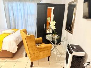 Whizzy lifestyle lodge