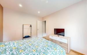 Maisons de vacances Amazing Home In Haybes With Wifi : photos des chambres