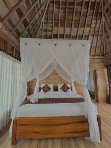 The Fireflies Garden Villa