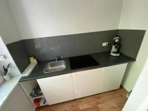 EMAS 7 Wohnung mit 4 Einzelbetten, Küche, Dusche