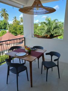 En Plaza Center Penthouse con 3 terrazas en el centro de Las Terrenas la playa està a 5 min a pied